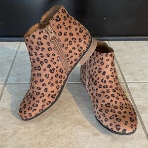Cat & Jack Brown Leopard Print Kids Boots